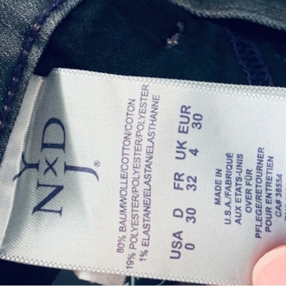 NYDJ Clarissa Grey Wash Jeans Size 0 NWT - Picture 6 of 6